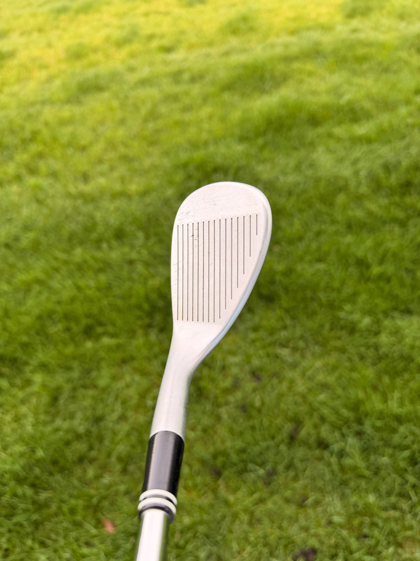 Cleveland CG10 Wedge 52° Stock Wedge Flex 35.75″ NICE