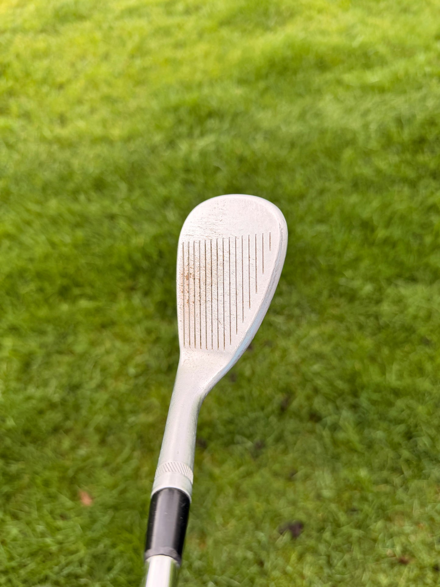 Titleist 2009 Vokey Spin Milled Chrome Wedge 54° / 11 DG Stiff Flex 36.5″