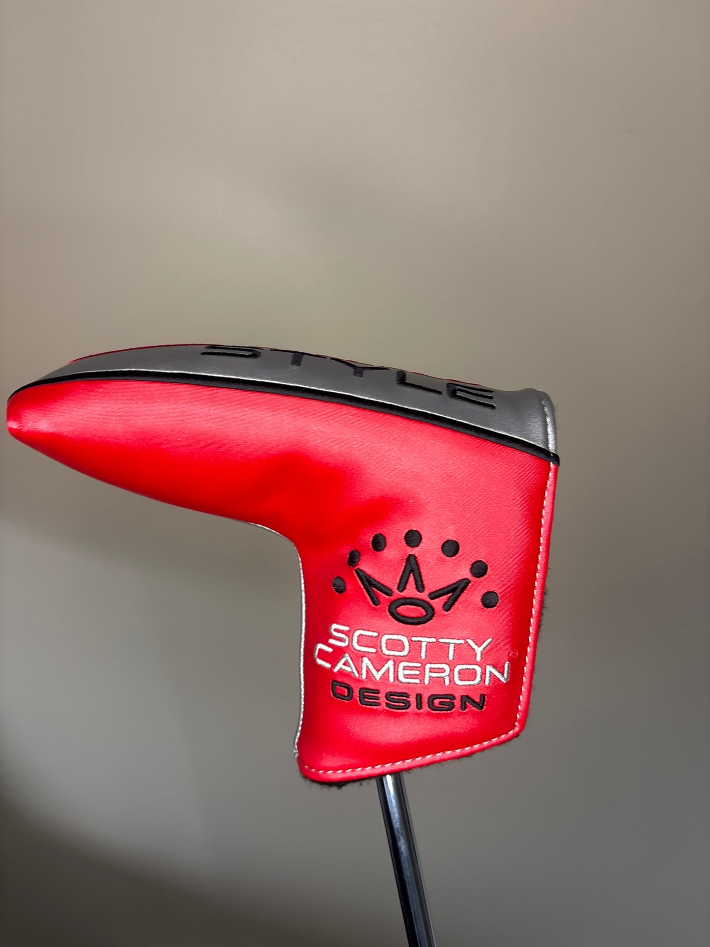 Scotty Cameron 2025 Studio Style Newport 2.5+ Putter 34″ +HC NEW