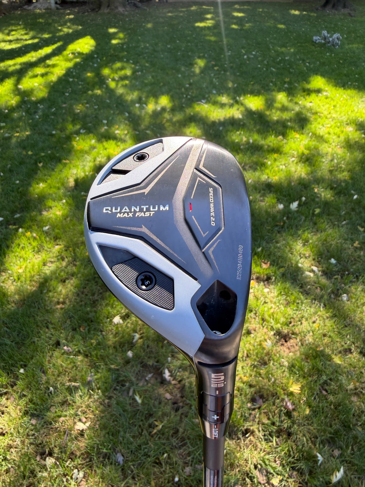 Callaway Quantum Max Fast 5 Hybrid 25° Vanquish R2 Senior Flex 39.5" +HC MINT