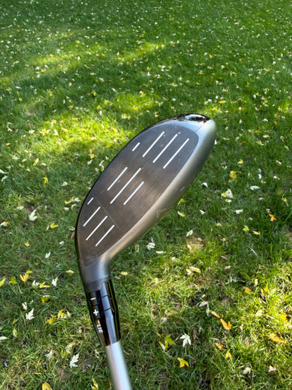Callaway Quantum Max D 5-Wood 18° Denali Silver Regular Flex 42.5" +HC NICE — photo 2