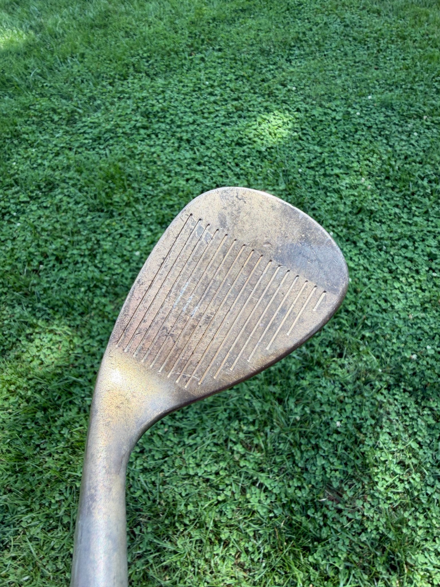 Cleveland 588 RTG Sand Wedge S400 Stiff Flex 35.75" — photo 2