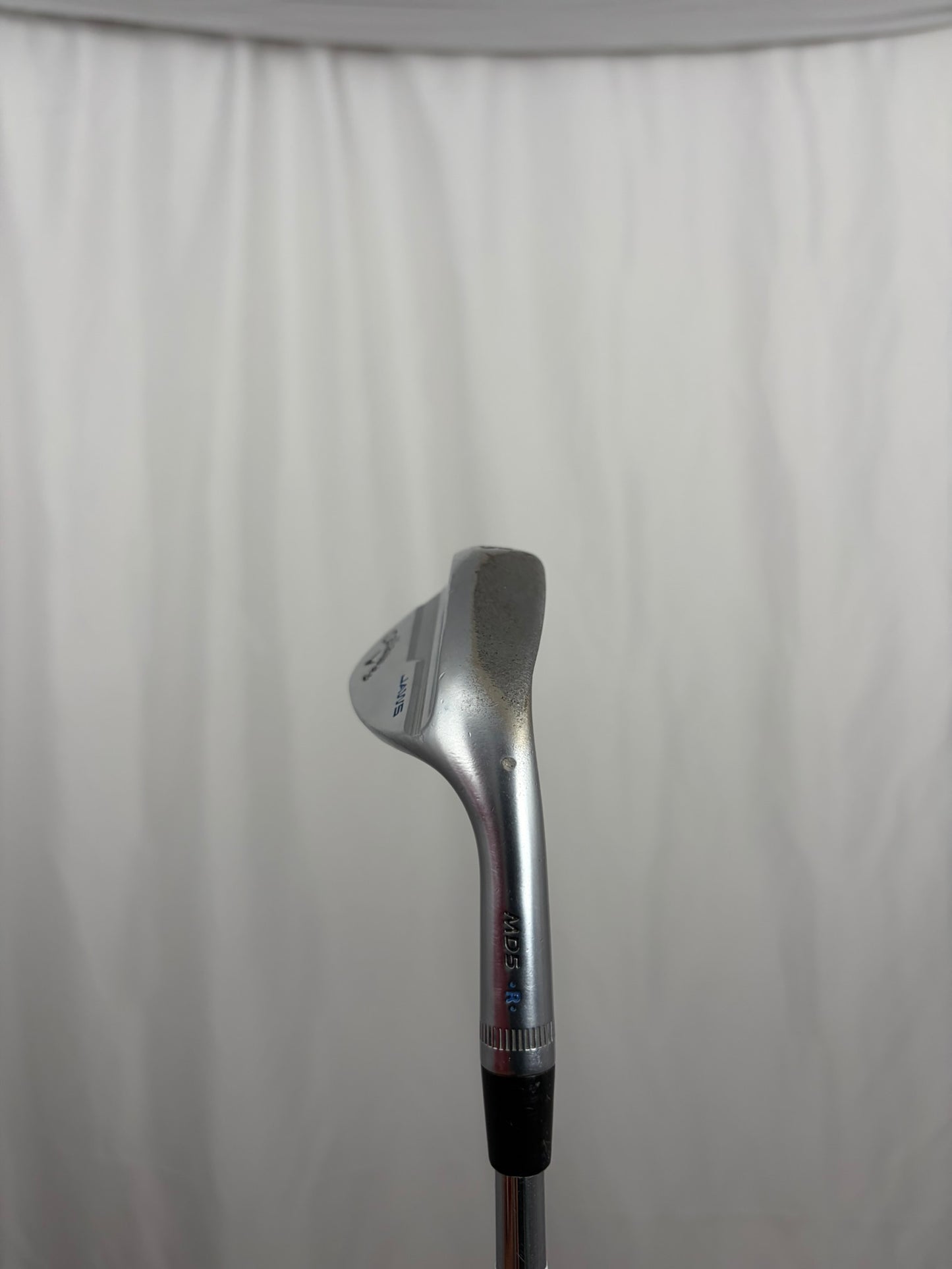 Photo of Callaway Jaws MD5 Platinum Chrome Sand Wedge 56° Stiff Flex Tour Issue S200