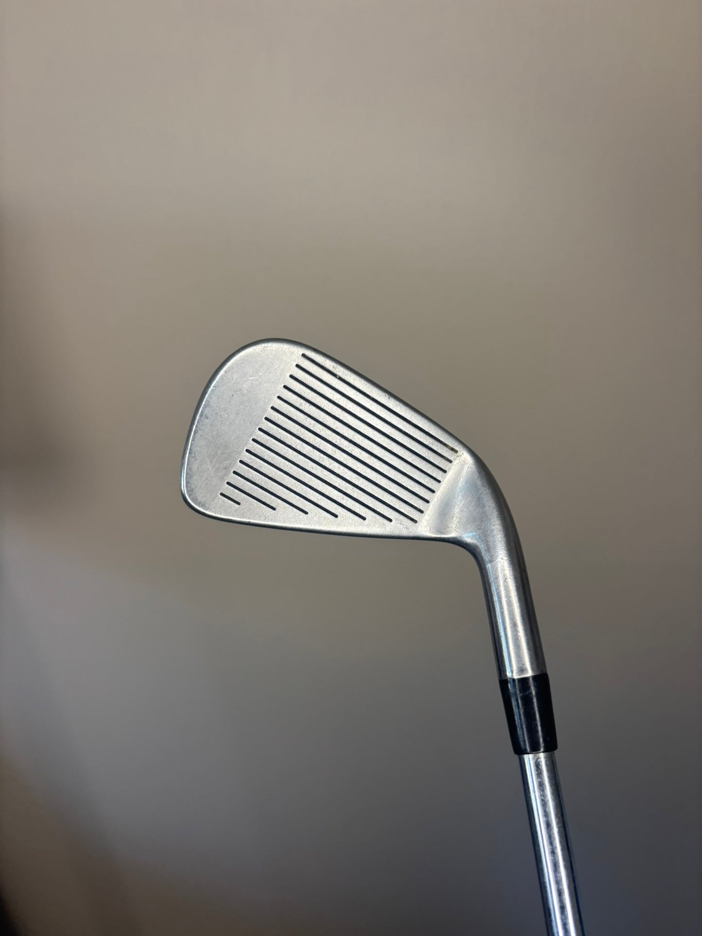 Photo of Titleist DCI 981 4-Iron Regular Flex Tri Spec