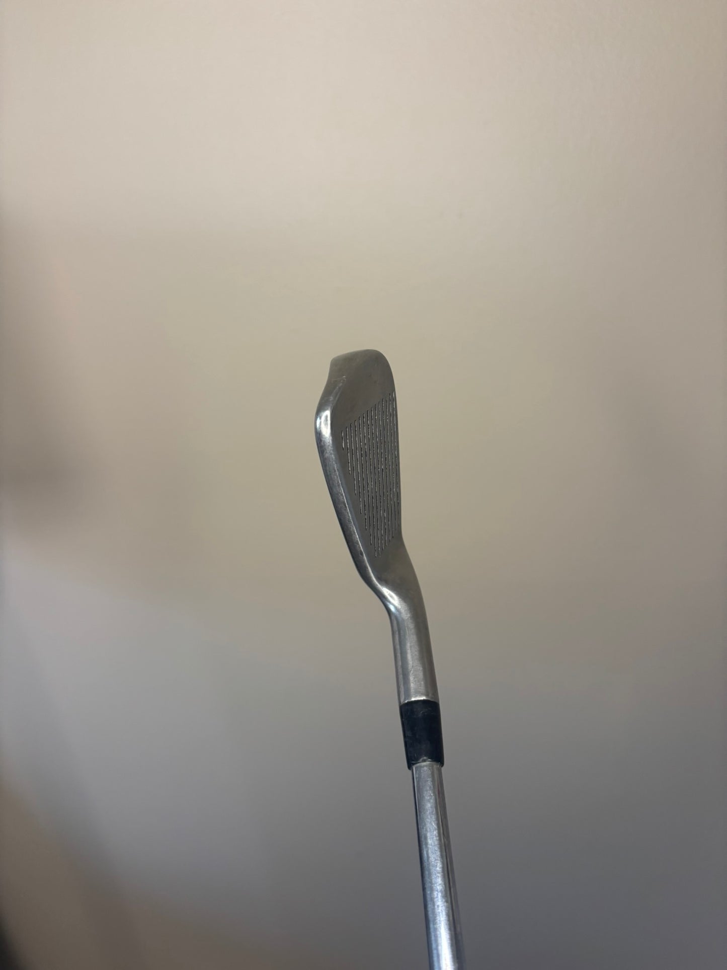 Photo of Titleist DCI 981 4-Iron Regular Flex Tri Spec