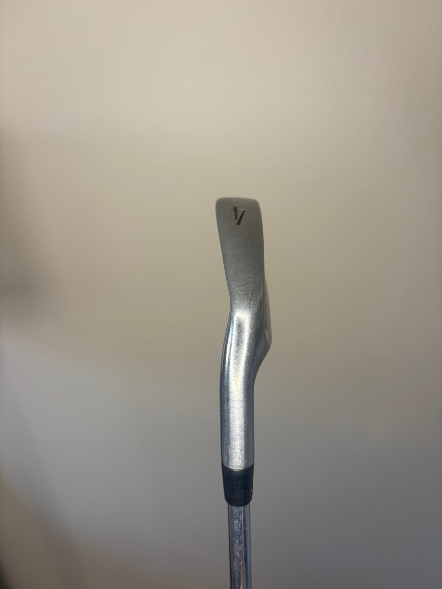 Photo of Titleist DCI 981 4-Iron Regular Flex Tri Spec
