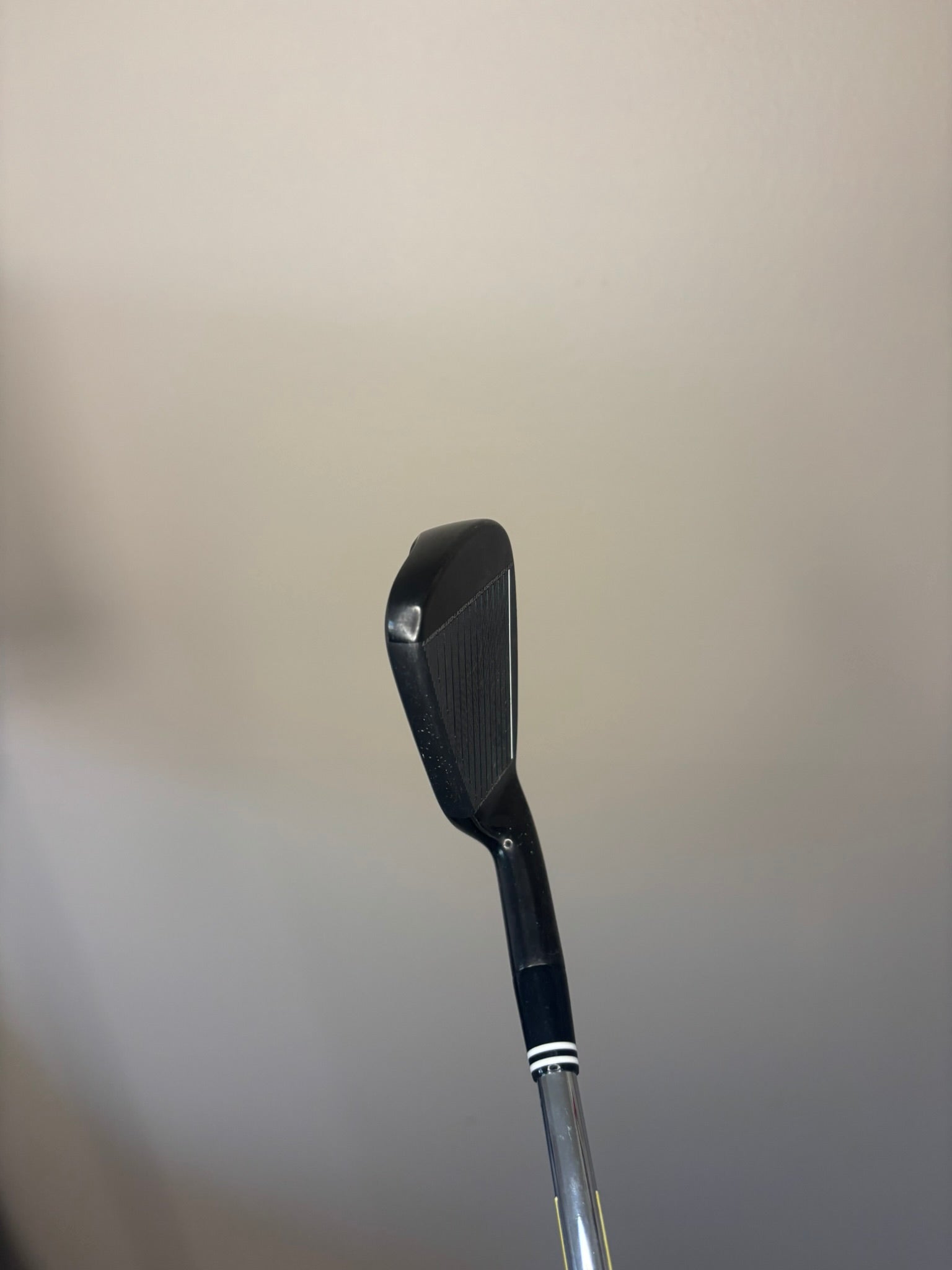 Photo of Cleveland CG16 Black Pearl 7-Iron 31° Stiff Flex Traction 85