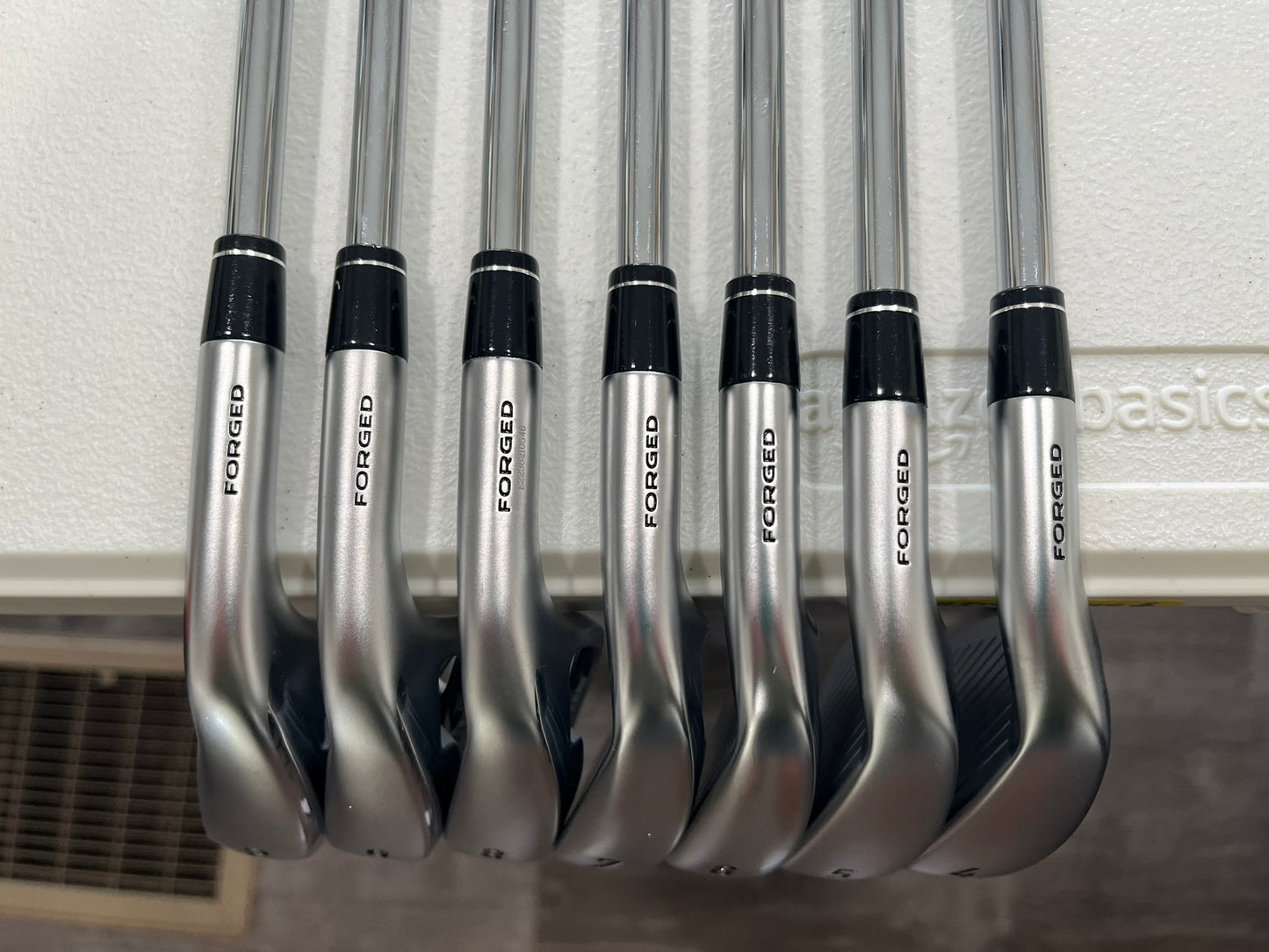 Callaway Apex DCB 21 Combo Iron Set 4-PW Elevate 95 Stiff Flex Standard MINT