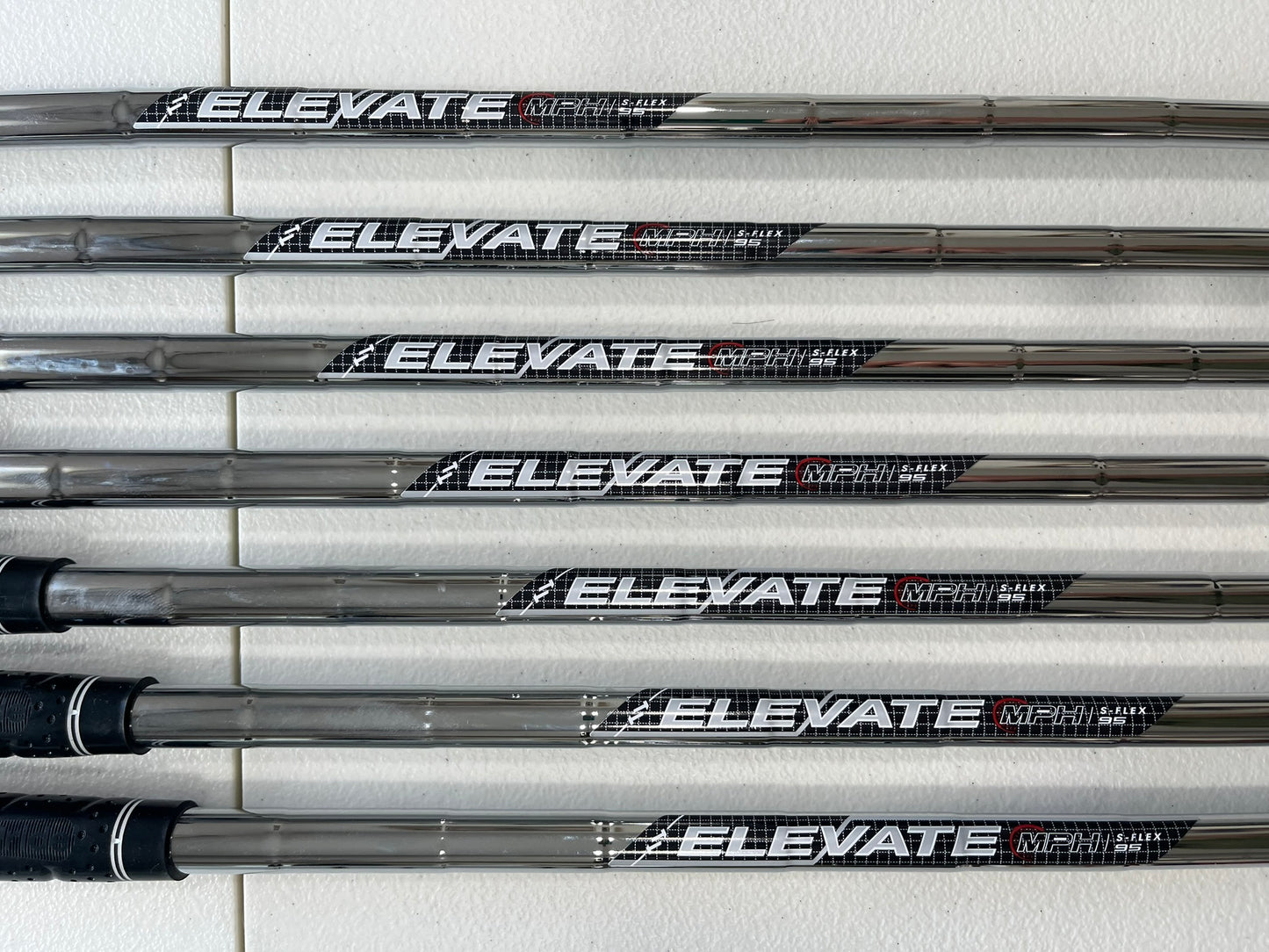 Callaway Ai Smoke HL Iron Set 4-PW Elevate 95 Stiff Flex Standard MINT