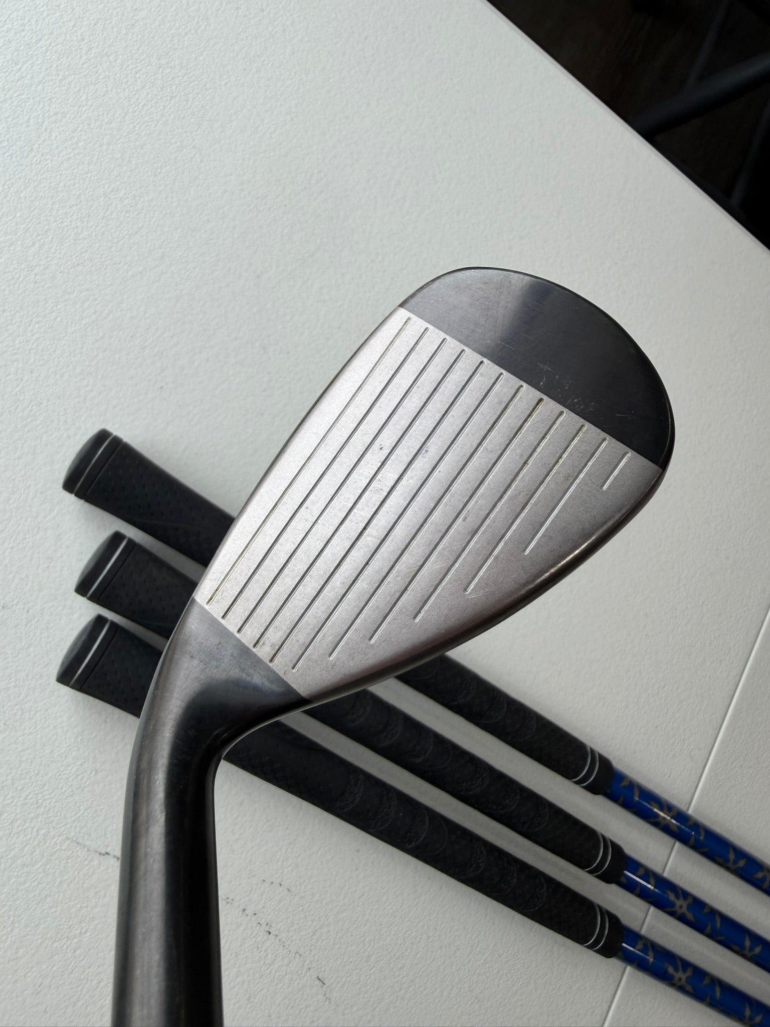 Photo of Adams 2015 Idea Tech Iron Set Regular Flex Fubuki Z 60