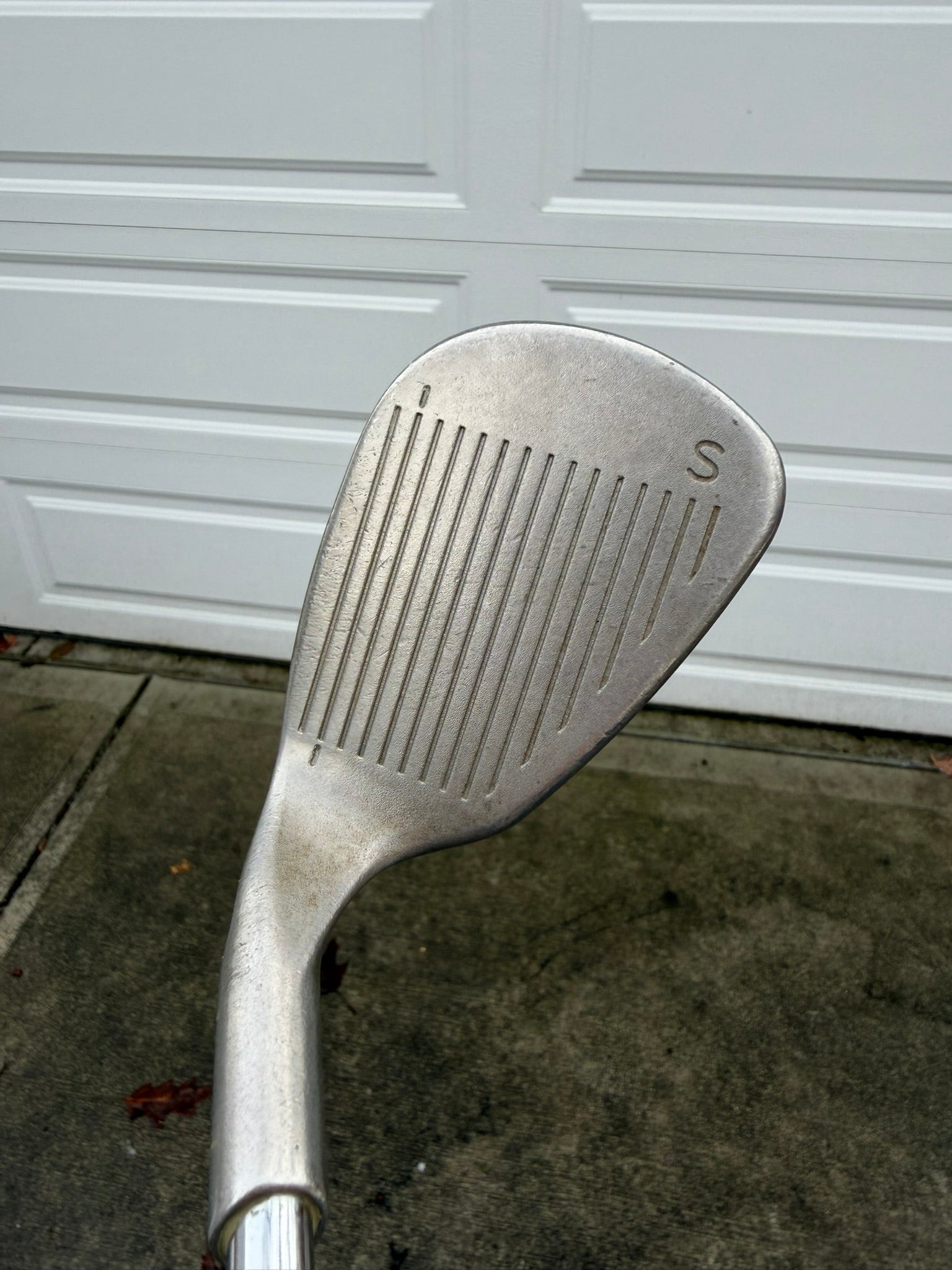 Photo of Ping i3 Oversize Sand Wedge Regular Flex Cushin Jz