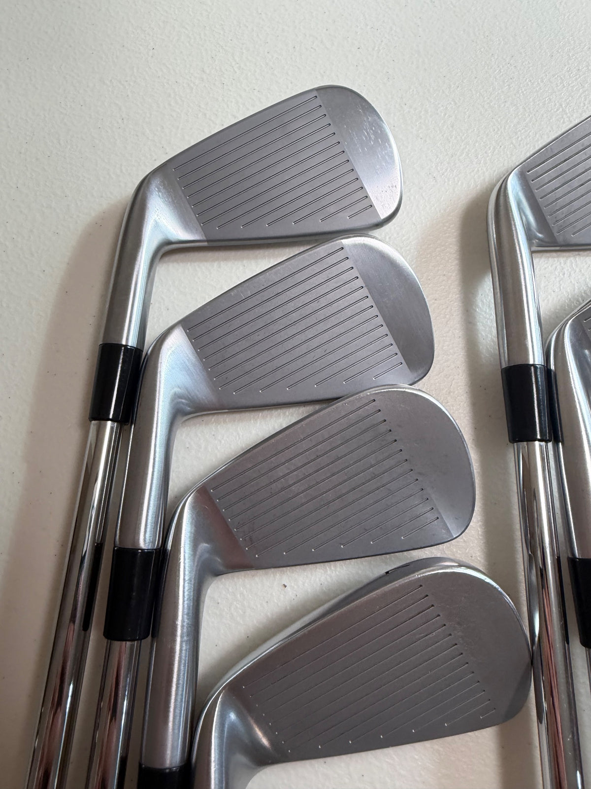 TaylorMade P770/P7CB Combo Iron Set 4-PW NS Pro Tour105 Stiff Flex NEAR MINT — photo 3