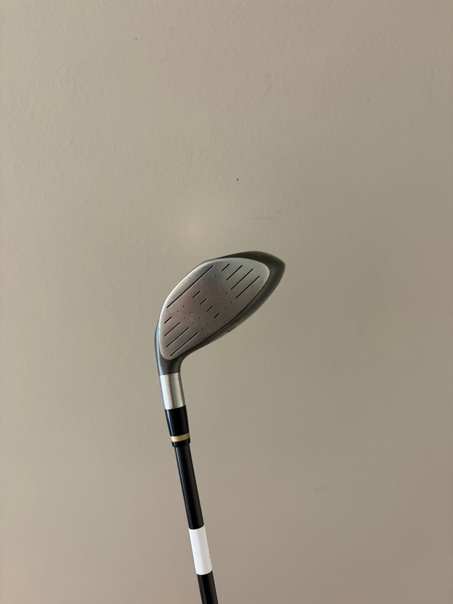 Photo of Cobra Gravity Back 3-Wood 14.5° Regular Flex Hplt