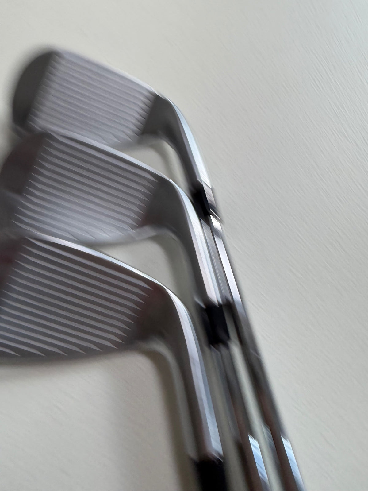 Callaway Quantum Max Iron Set 5-PW KBS Max Regular Flex Lefty MINT — photo 4
