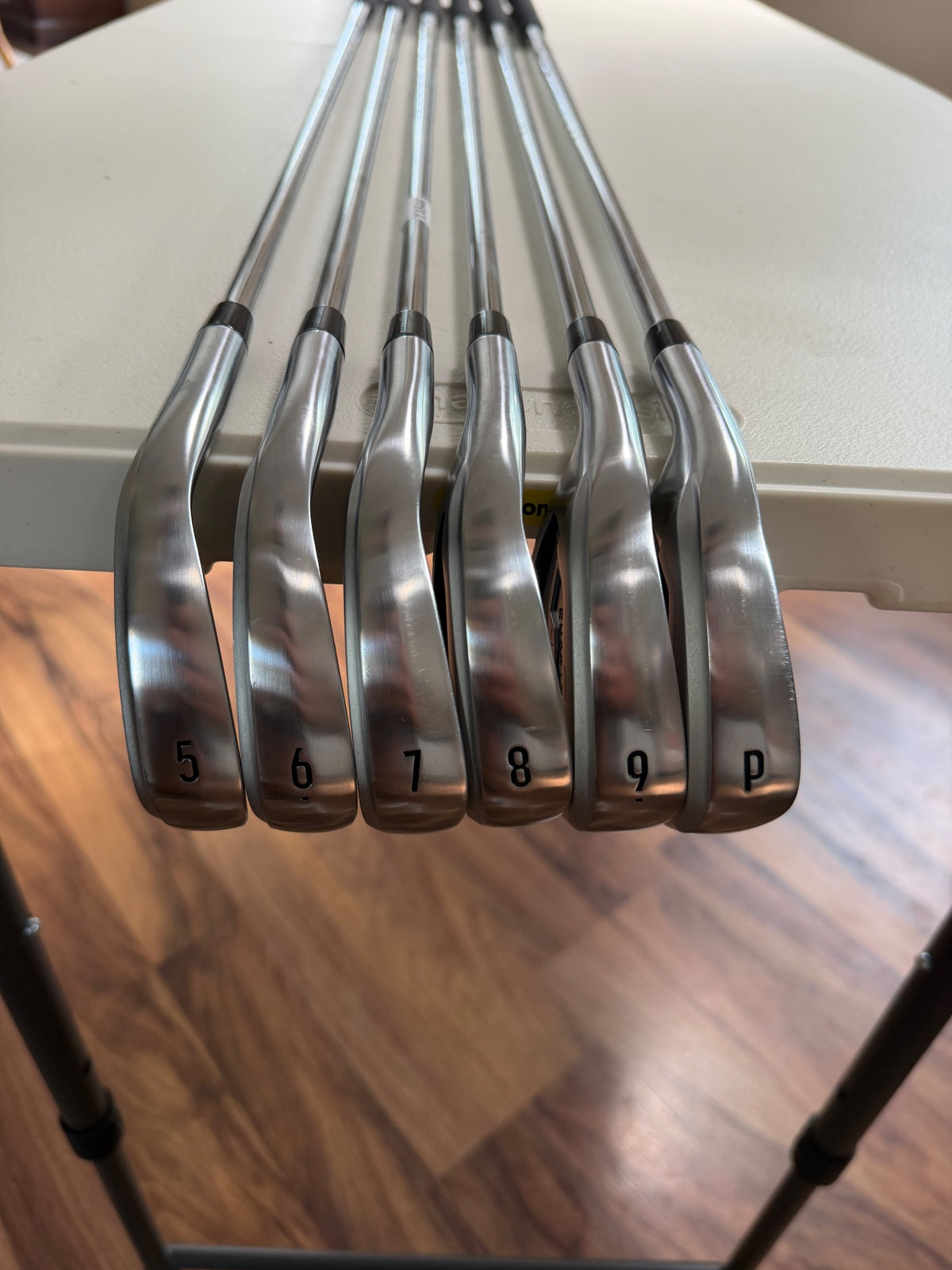Callaway Quantum Max Iron Set 5-PW KBS Max Regular Flex Lefty MINT — photo 5