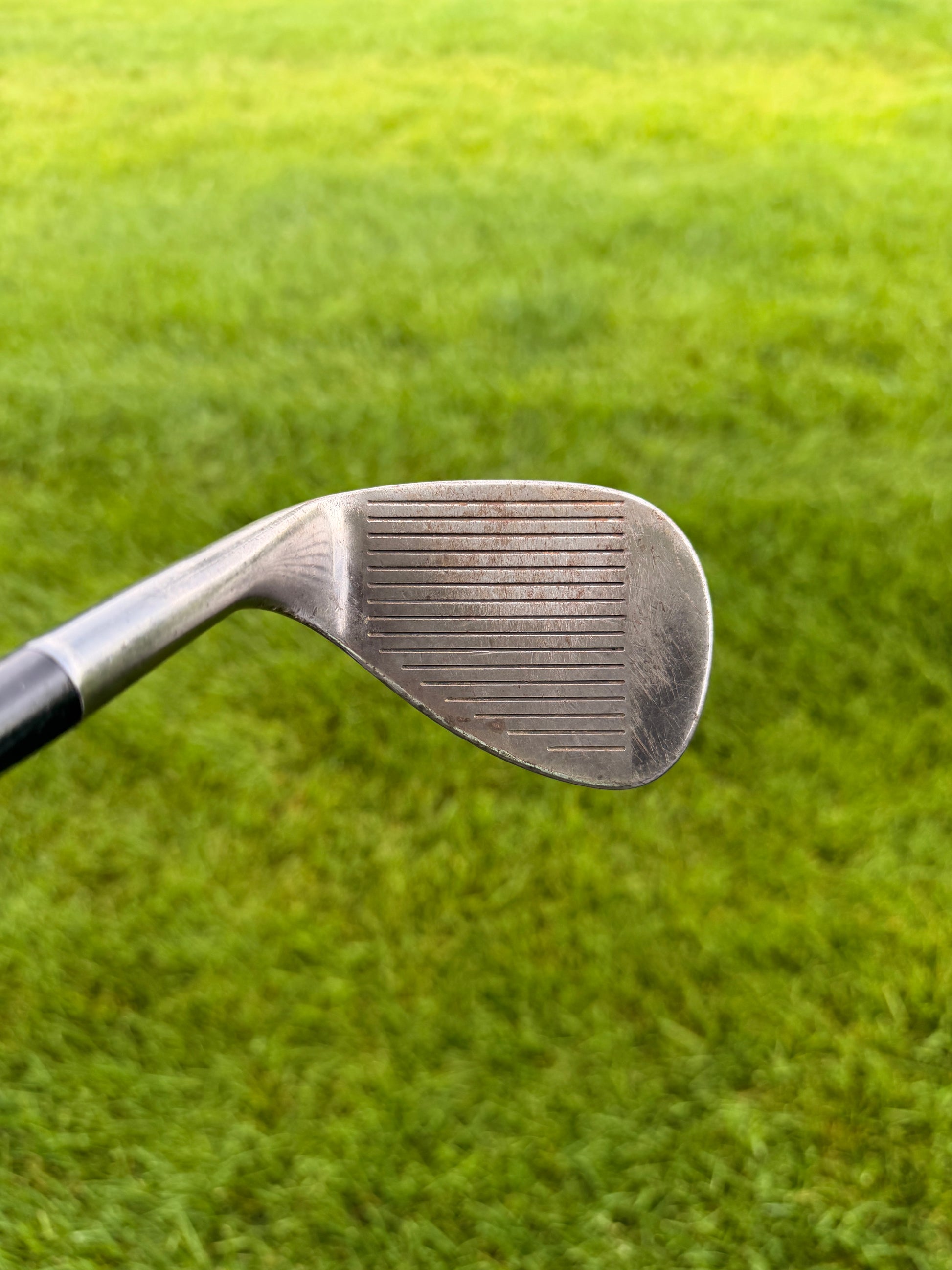 Photo of Cleveland 588 Black Melonite Lob Wedge 60° Wedge Flex
