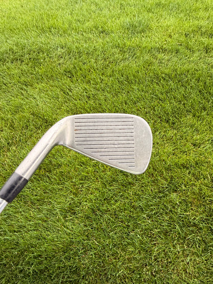 Photo of Titleist DCI 981 4-Iron Regular Flex Tt Gold Plus