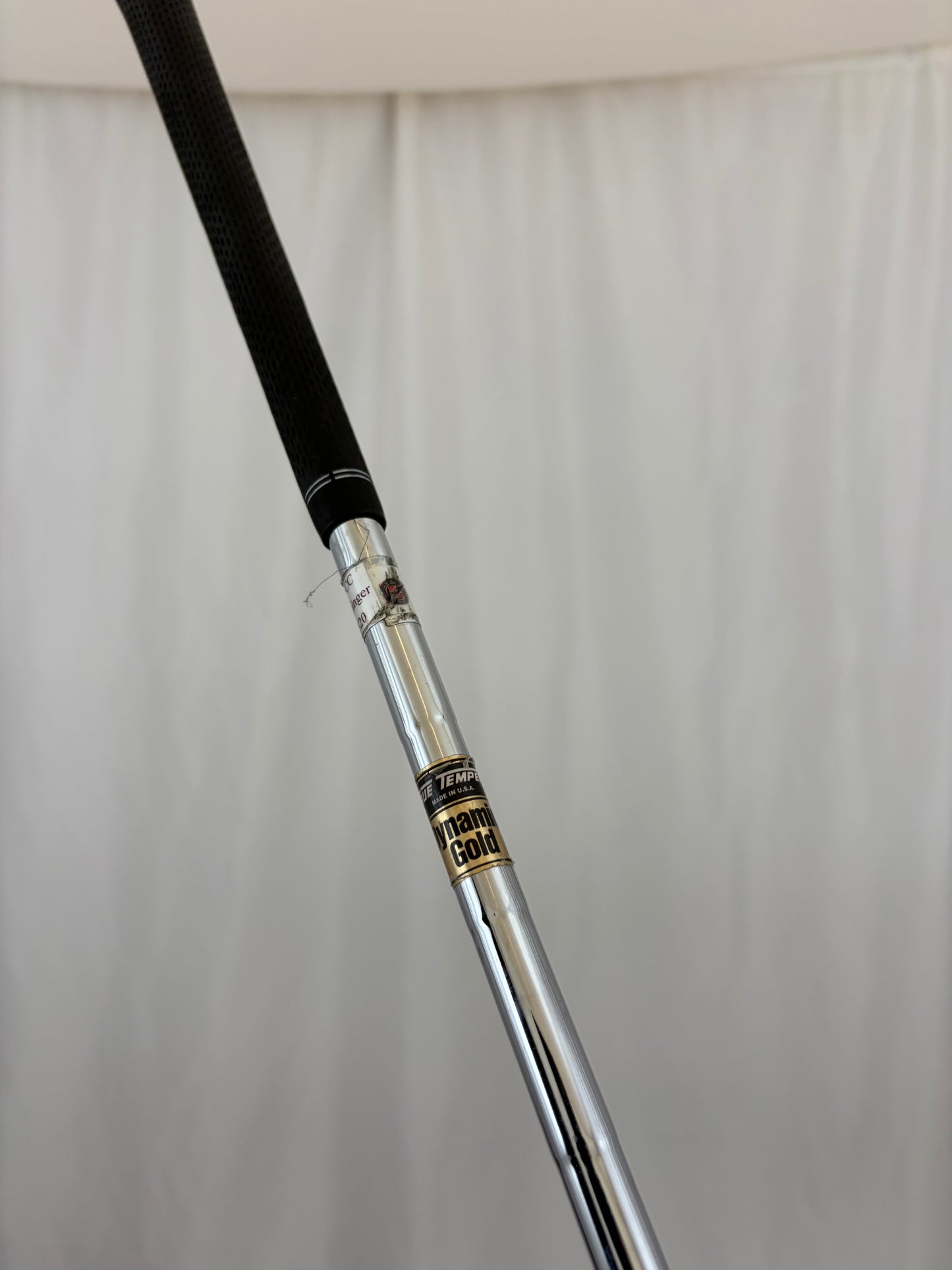 Titleist AP2 4-Iron Dynamic Gold Stiff Flex 38.5″ NICE