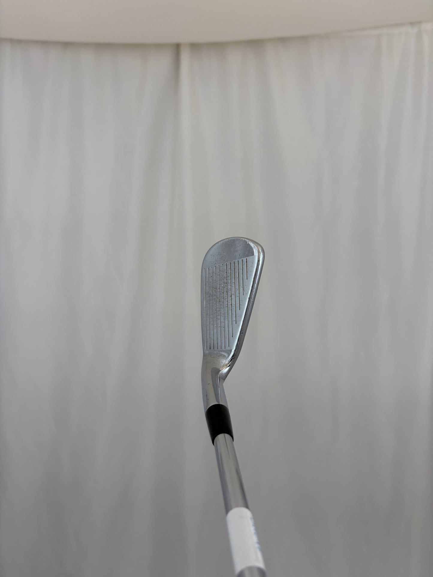 Titleist AP2 7-Iron Dynamic Gold Stiff Flex 37″ NICE