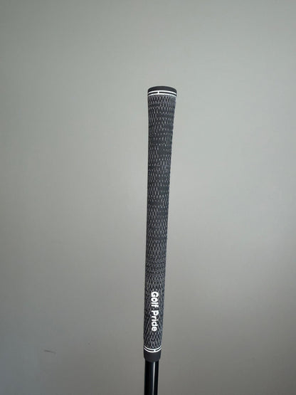Fujikura Vista PRO Regular Flex Driver Shaft Titleist Tip 44.25" NICE — photo 6