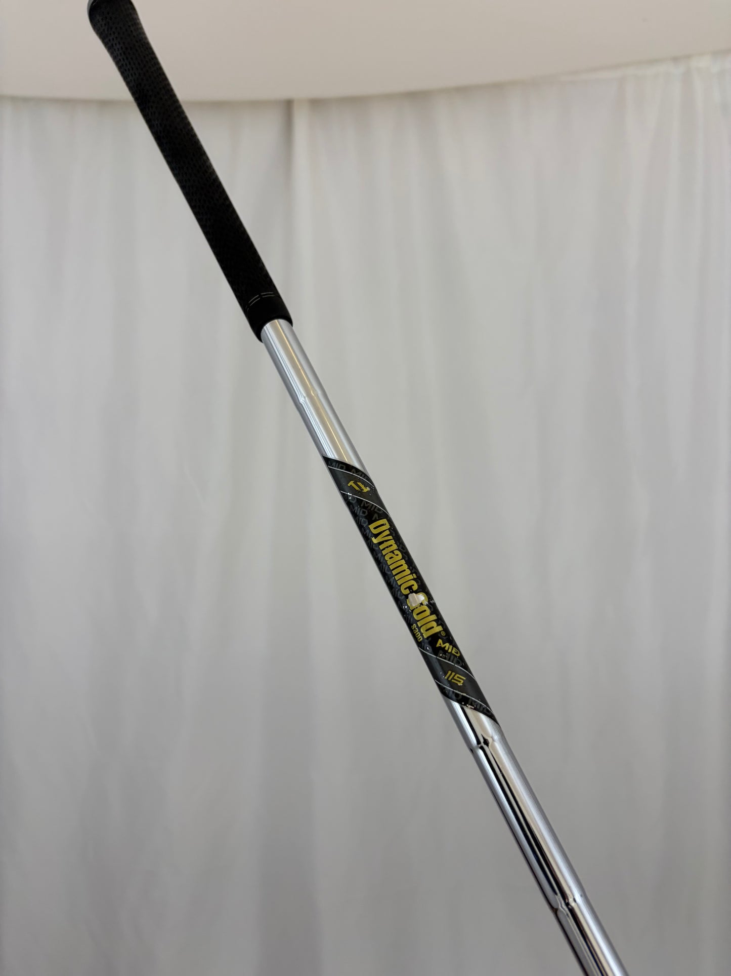 Callaway Apex CB Gap Wedge 50° Dynamic Gold Stiff Flex 35″ NICE
