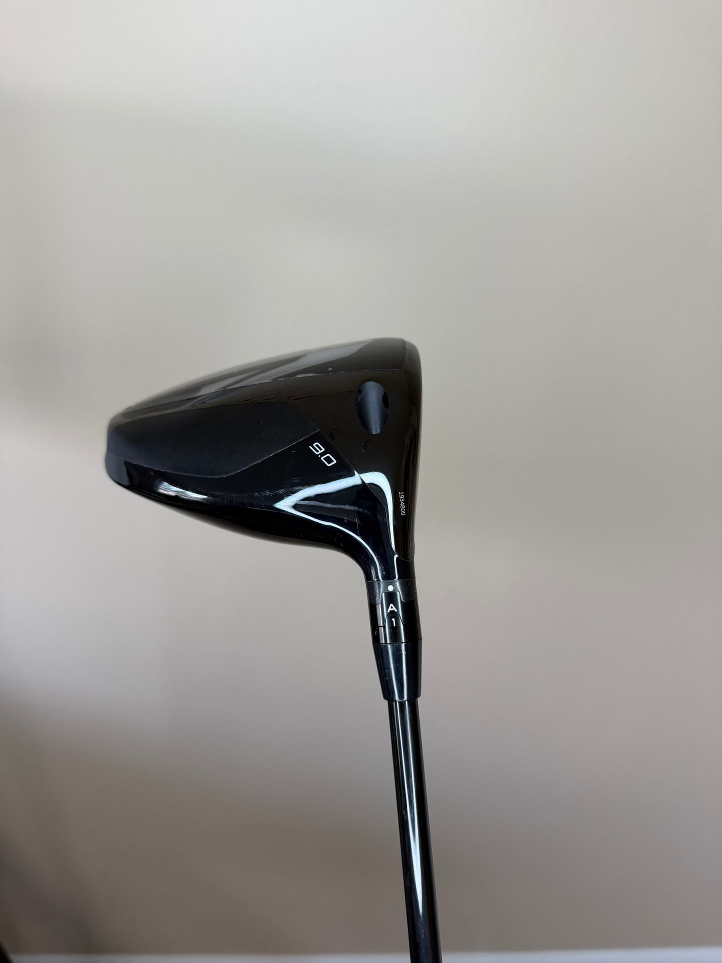 Titleist GT2 Driver 9° Tensei AV Blue Regular Flex 45.5″  NEAR MINT