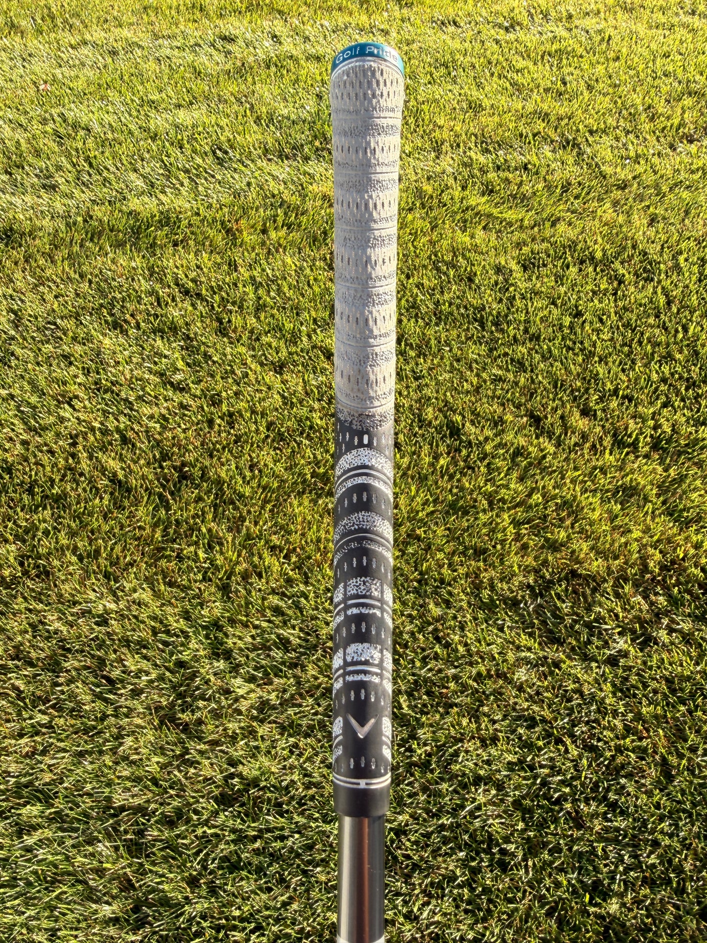 Callaway Rogue 5 Hybrid 24° Aldila Synergy 60g Regular Flex Lefty 39.5"