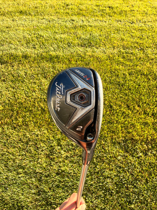 Titleist 915 H 2 Hybrid 18° Diamana 70g Stiff Flex 40.25" NICE