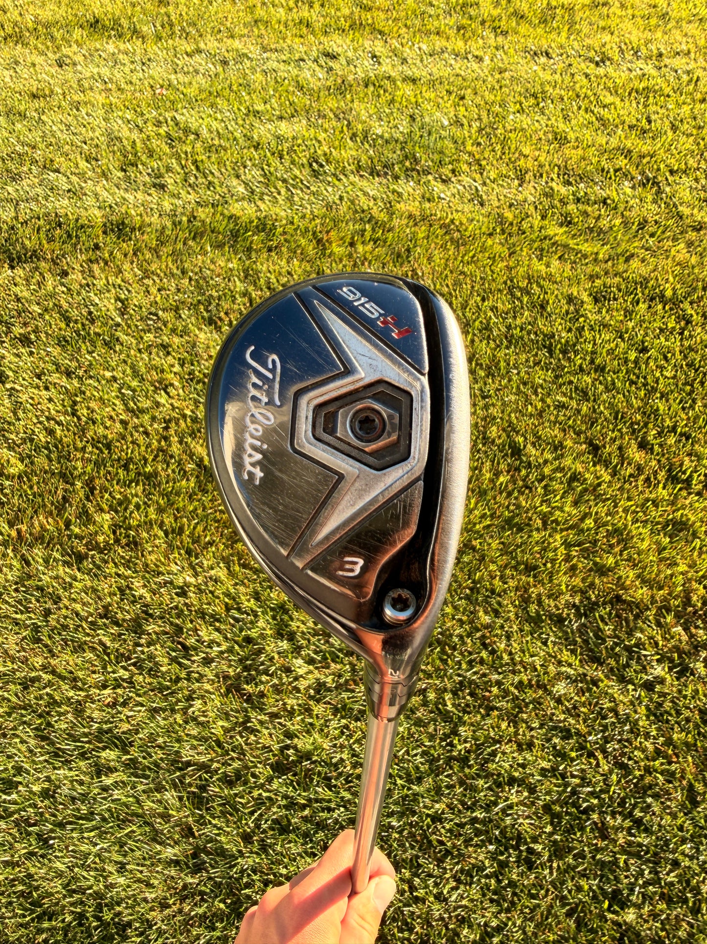 Titleist 915 H 3 Hybrid 21° Diamana 70g Stiff Flex 40" NICE