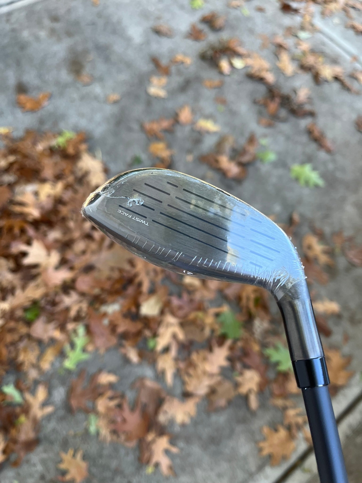Photo of Taylormade Qi35 Max 4 Hybrid 23° Regular Flex Ventus Blue 6R