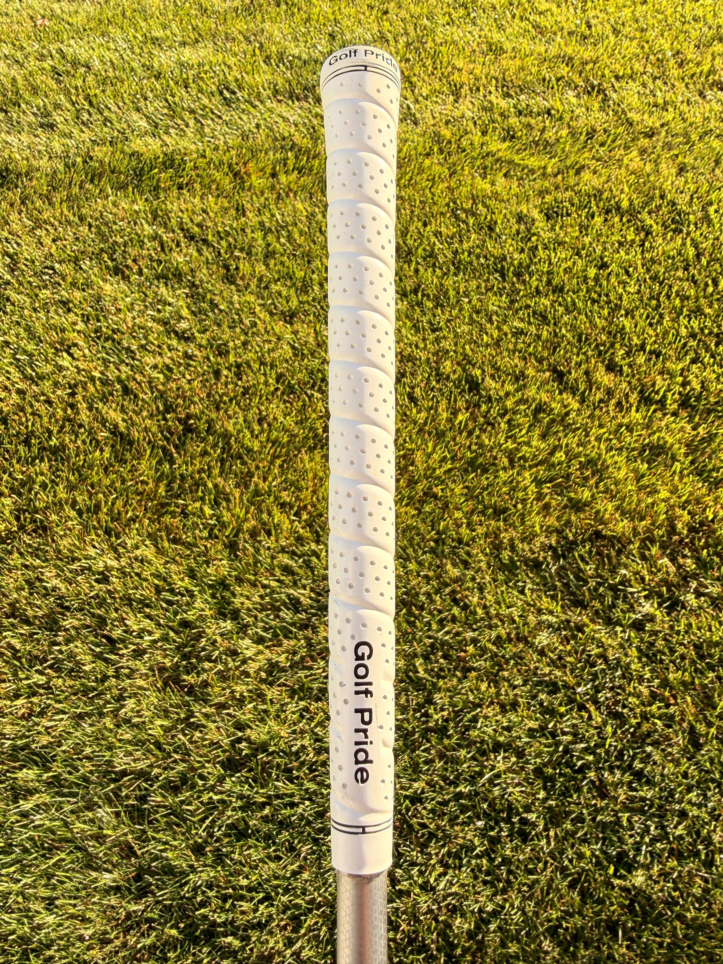 Titleist 915 H 3 Hybrid 21° Diamana 70g Stiff Flex 40" NICE
