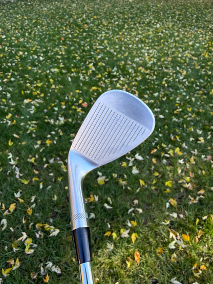 Titleist Vokey SM10 Tour Chrome Pitching Wedge 46° / 10 Wedge Flex 35.75" NICE — photo 2