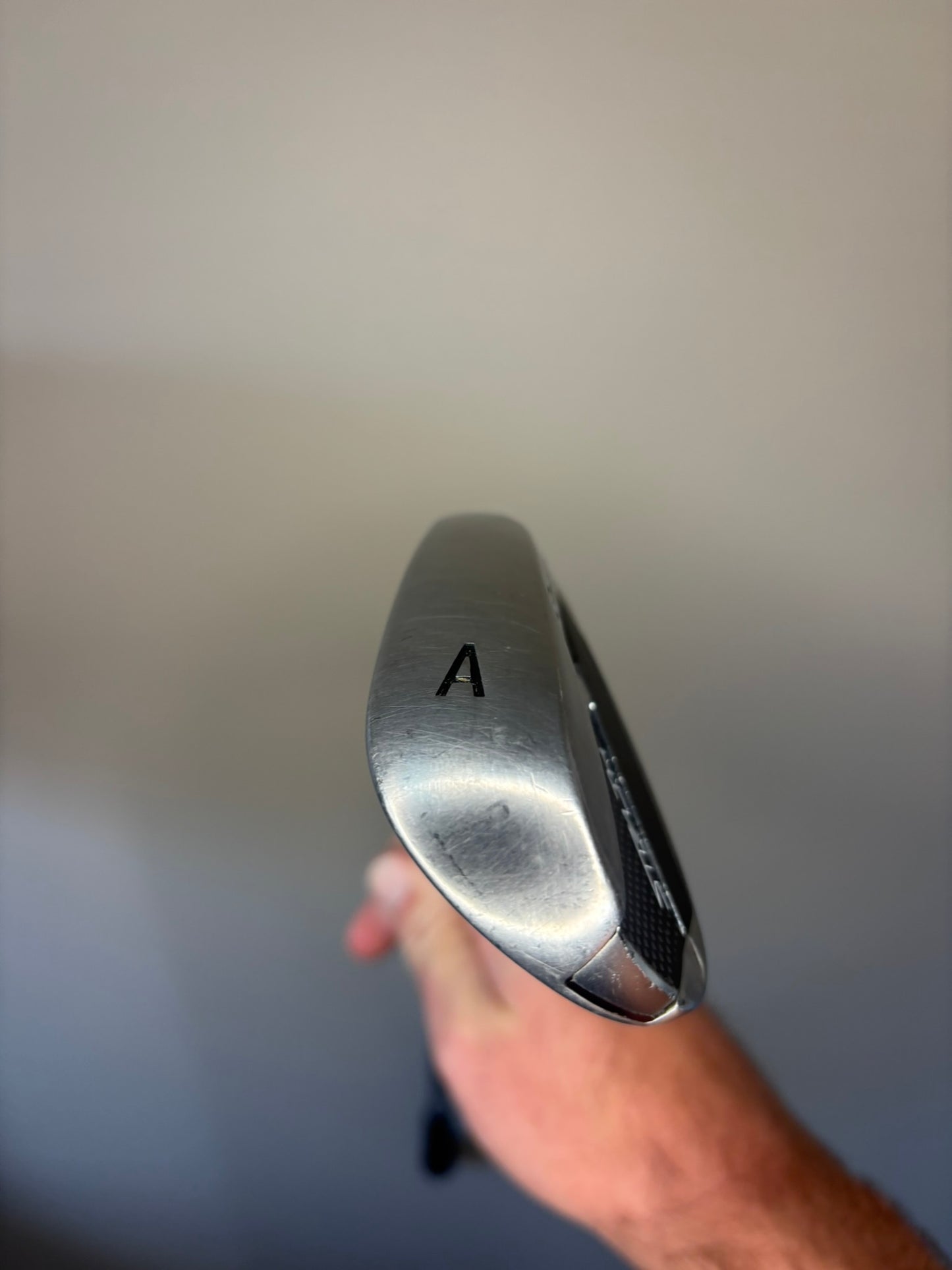 Taylormade Stealth Gap Wedge 49° KBS Tour Lite Stiff Flex 35.5″ NICE