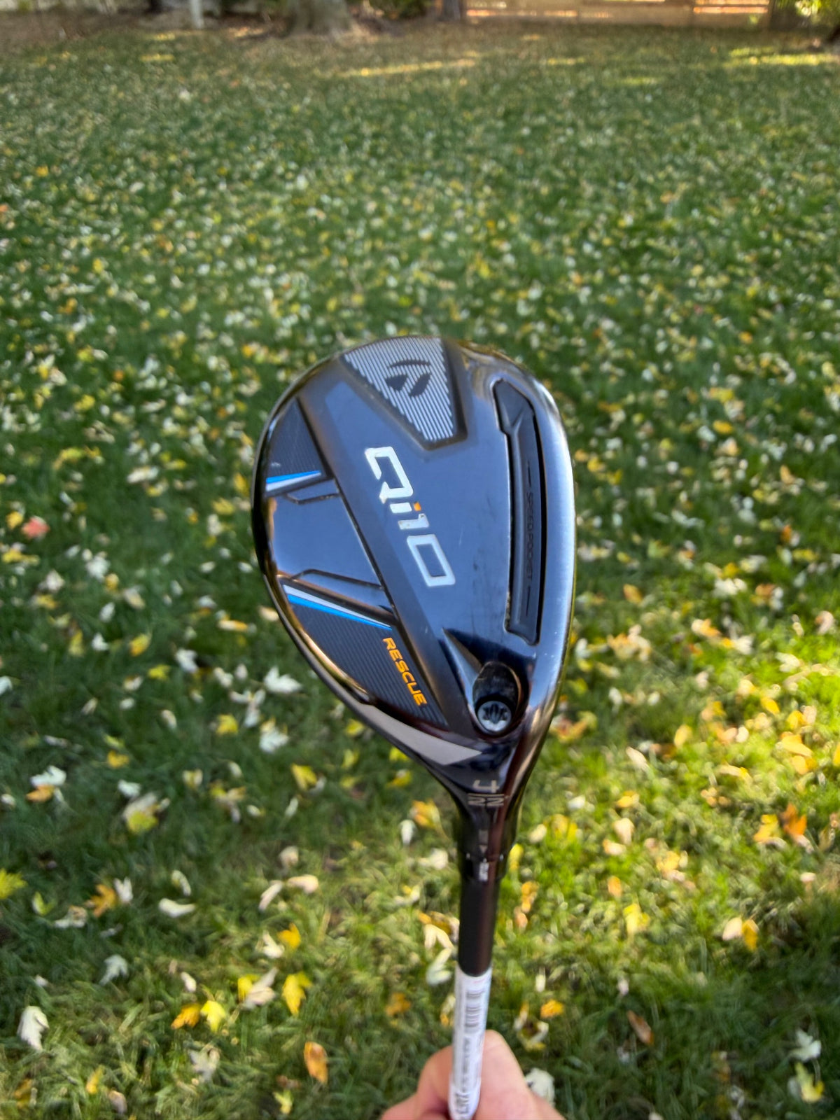 TaylorMade Qi10 4 Hybrid 22° Ventus Blue Regular Flex 40" NICE