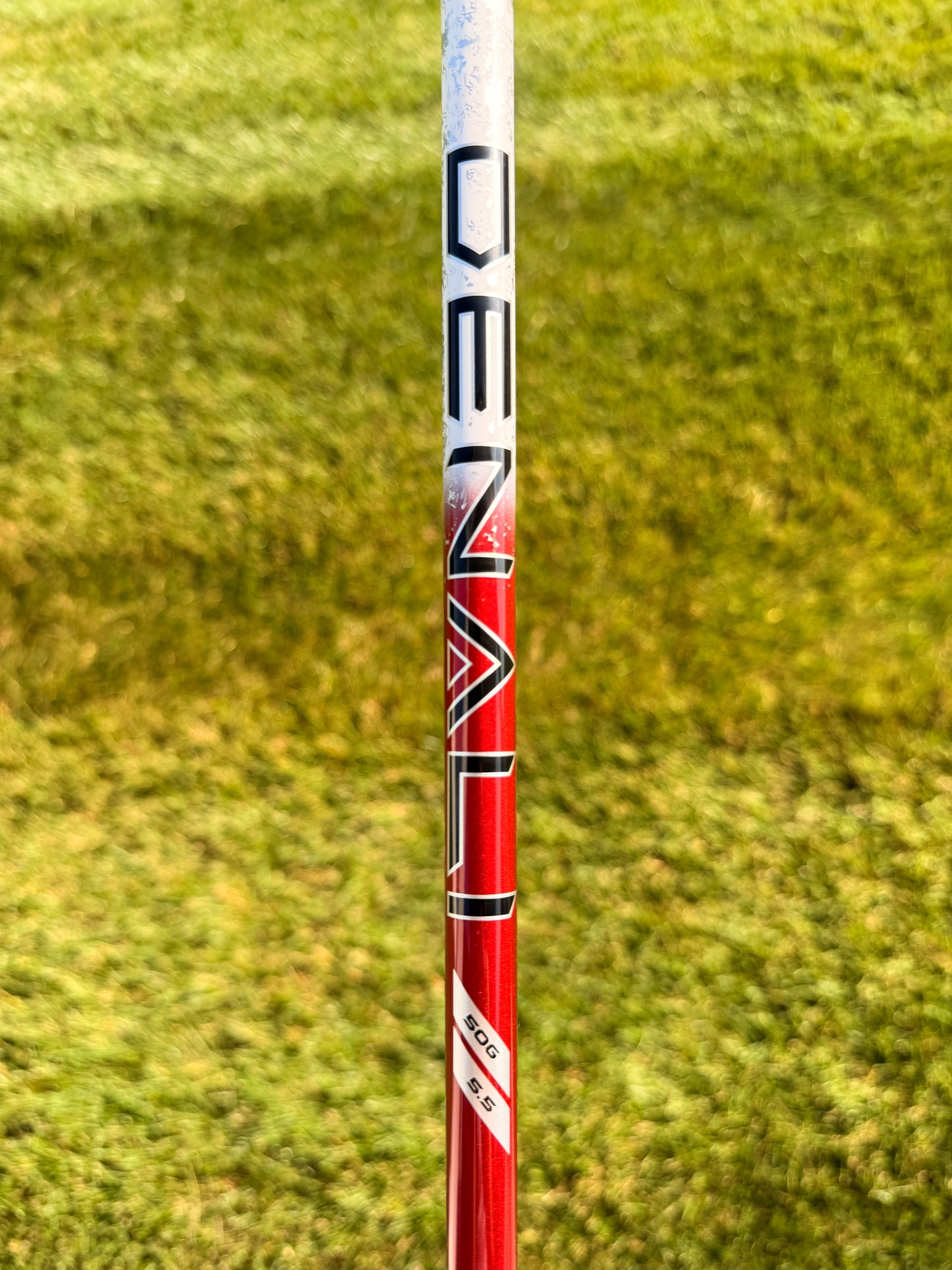 Titleist GT2 Driver 10° Denali Red 50g Regular Flex 45" NICE