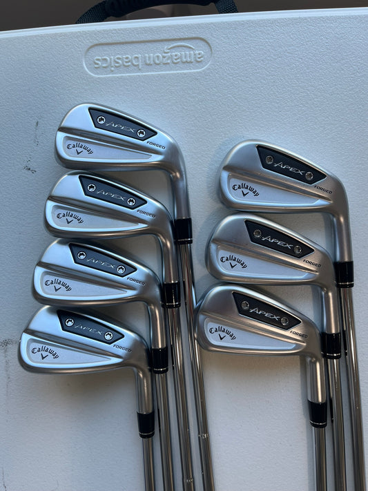 Callaway Apex Ai300 Iron Set 4-PW DG Mid 90 Stiff Flex Standard NICE