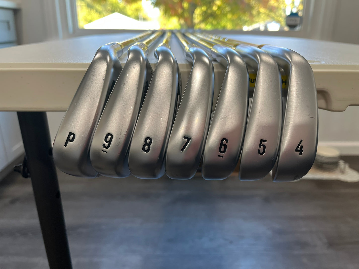 Callaway Apex Ai300 Iron Set 4-PW DG Mid 90 Stiff Flex Standard NICE