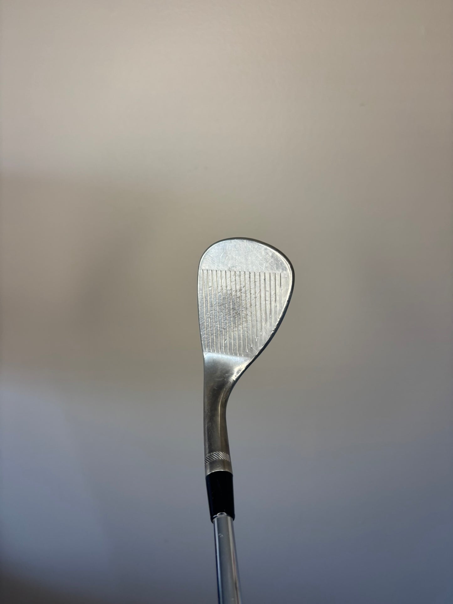 Titleist Vokey SM9 Brushed Steel Lob Wedge 60° / 4L DG S300 Stiff Flex 35″