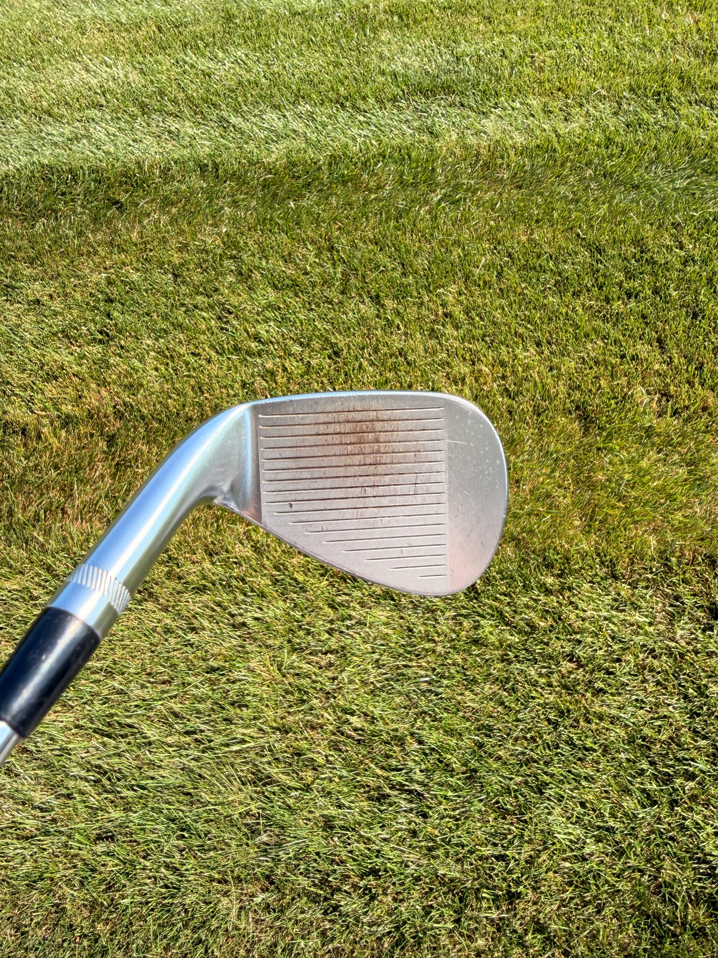 Titleist Vokey SM6 Tour Chrome Gap Wedge 52° / 8 Stock Wedge Flex 35.75" NICE