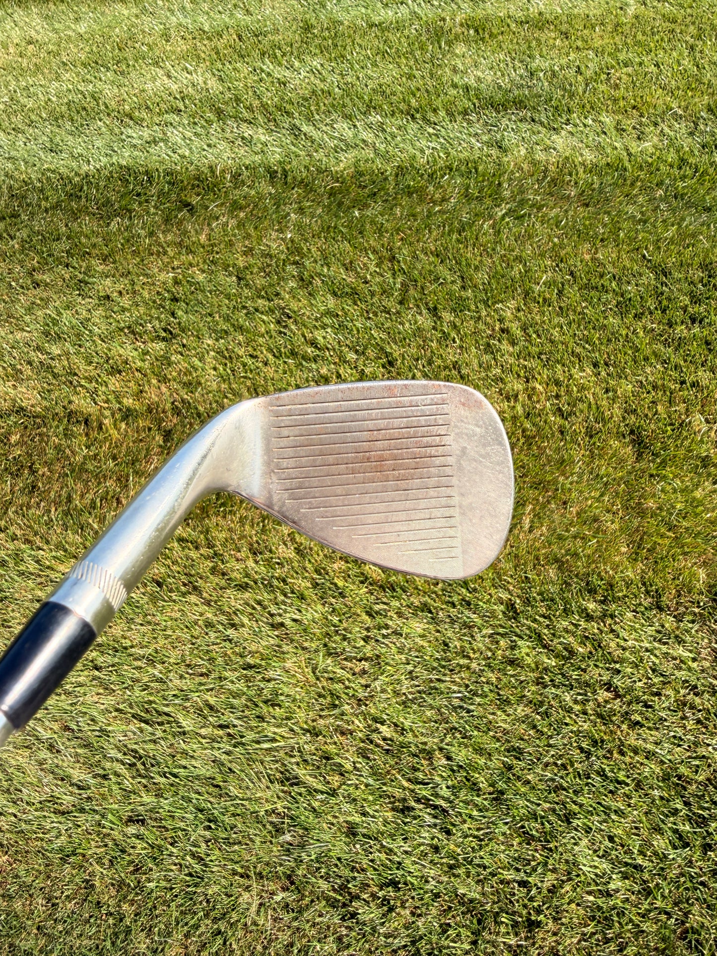 Titleist Vokey SM5 Gold Nickel Gap Wedge 52° / 12 Stock Wedge Flex 36"