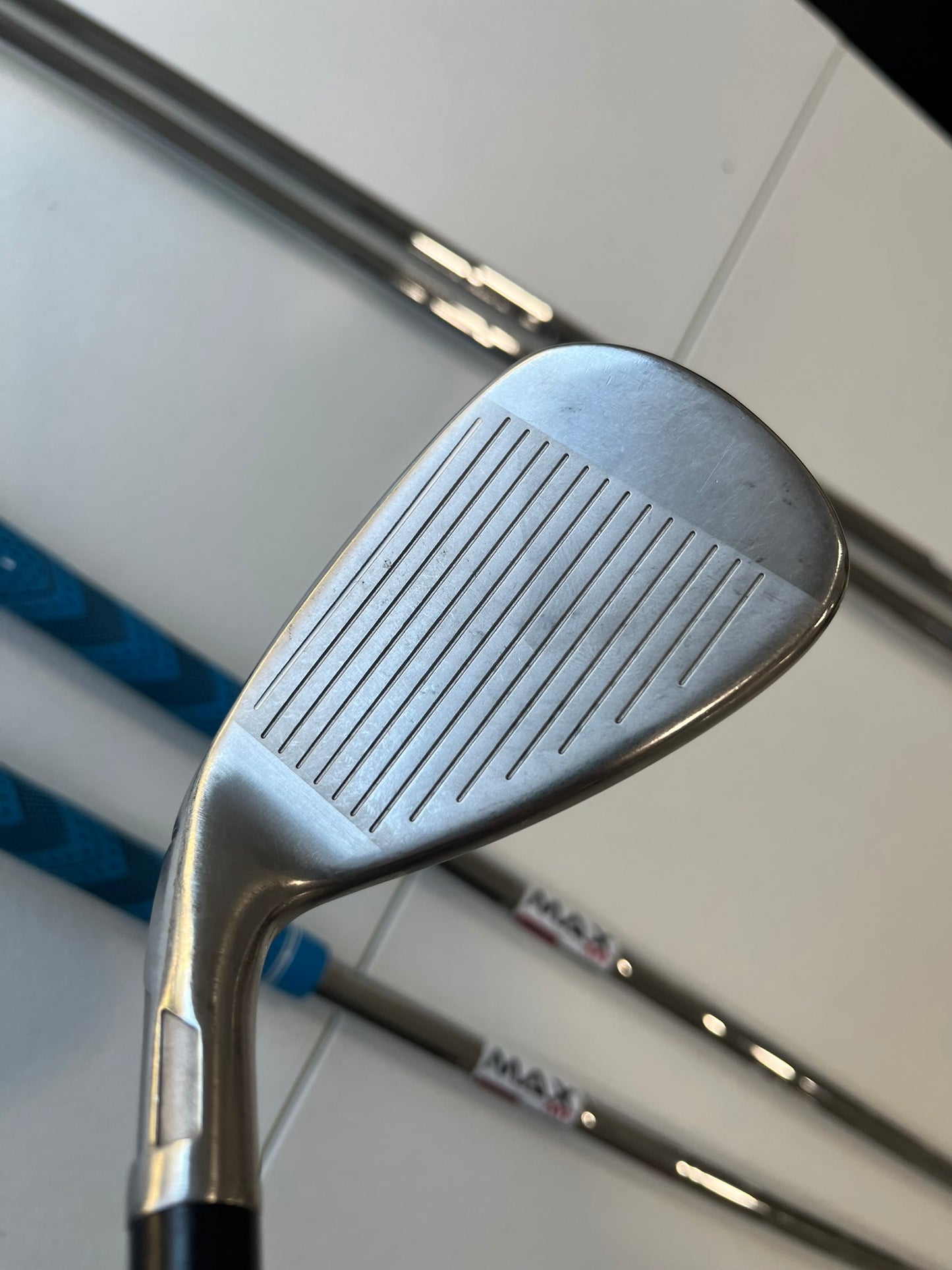 Taylormade Stealth Iron Set 6-PW KBS Max MT 85 Regular Flex Standard NICE