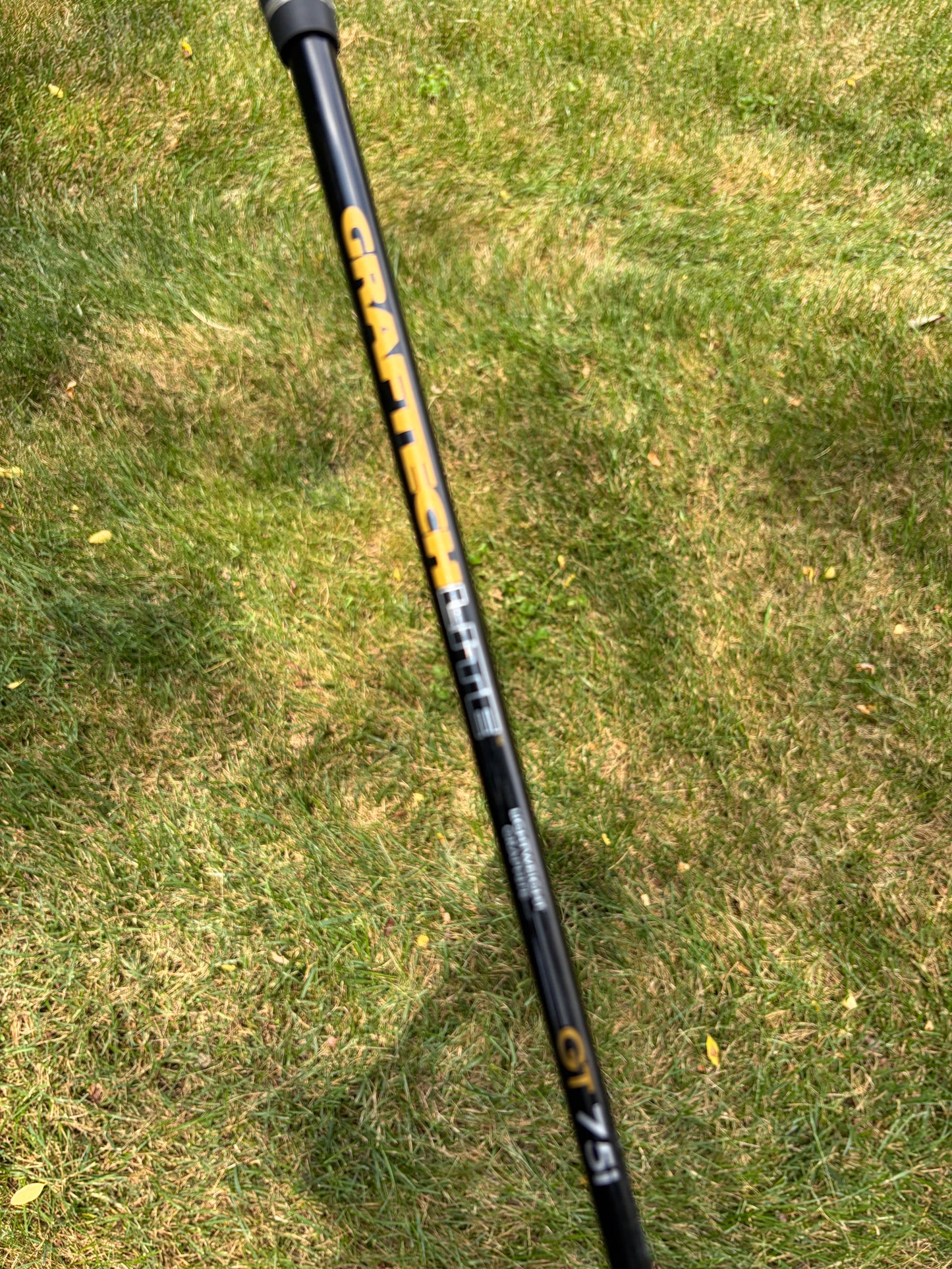 Callaway Mavrick 8-Iron Graftech Lite Regular Flex Lefty 36.5" NICE