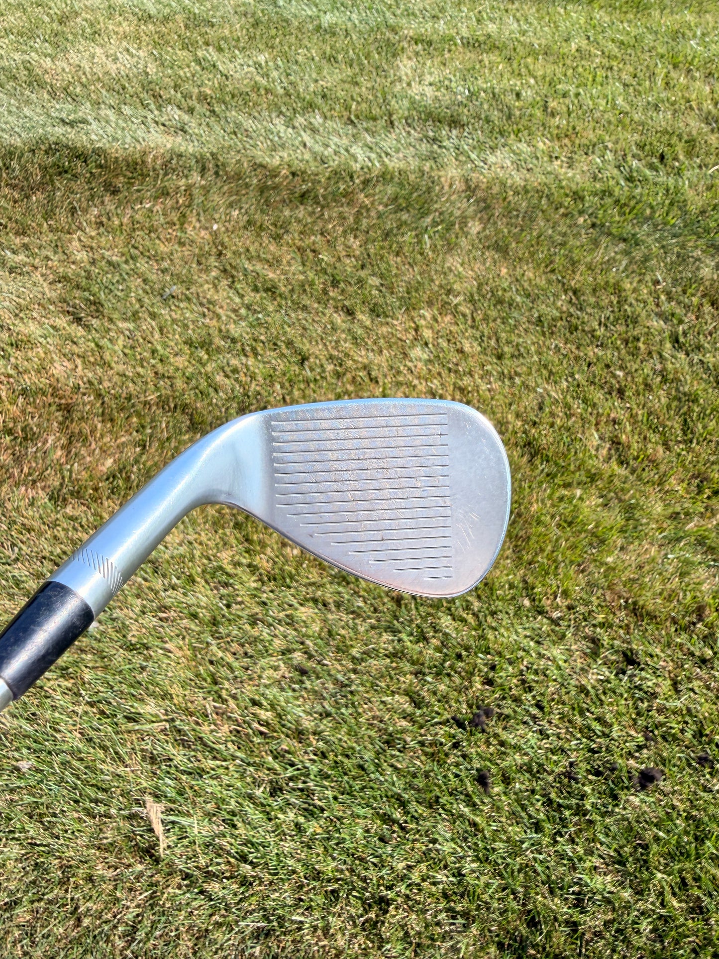 Titleist Vokey SM9 Tour Chrome Sand Wedge 56° / 10 Stock Wedge Flex 35.25" NICE