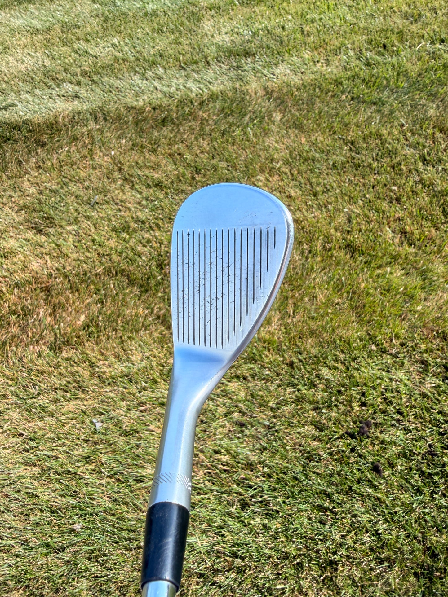 Titleist Vokey SM9 Tour Chrome Sand Wedge 56° / 10 Stock Wedge Flex 35.25" NICE