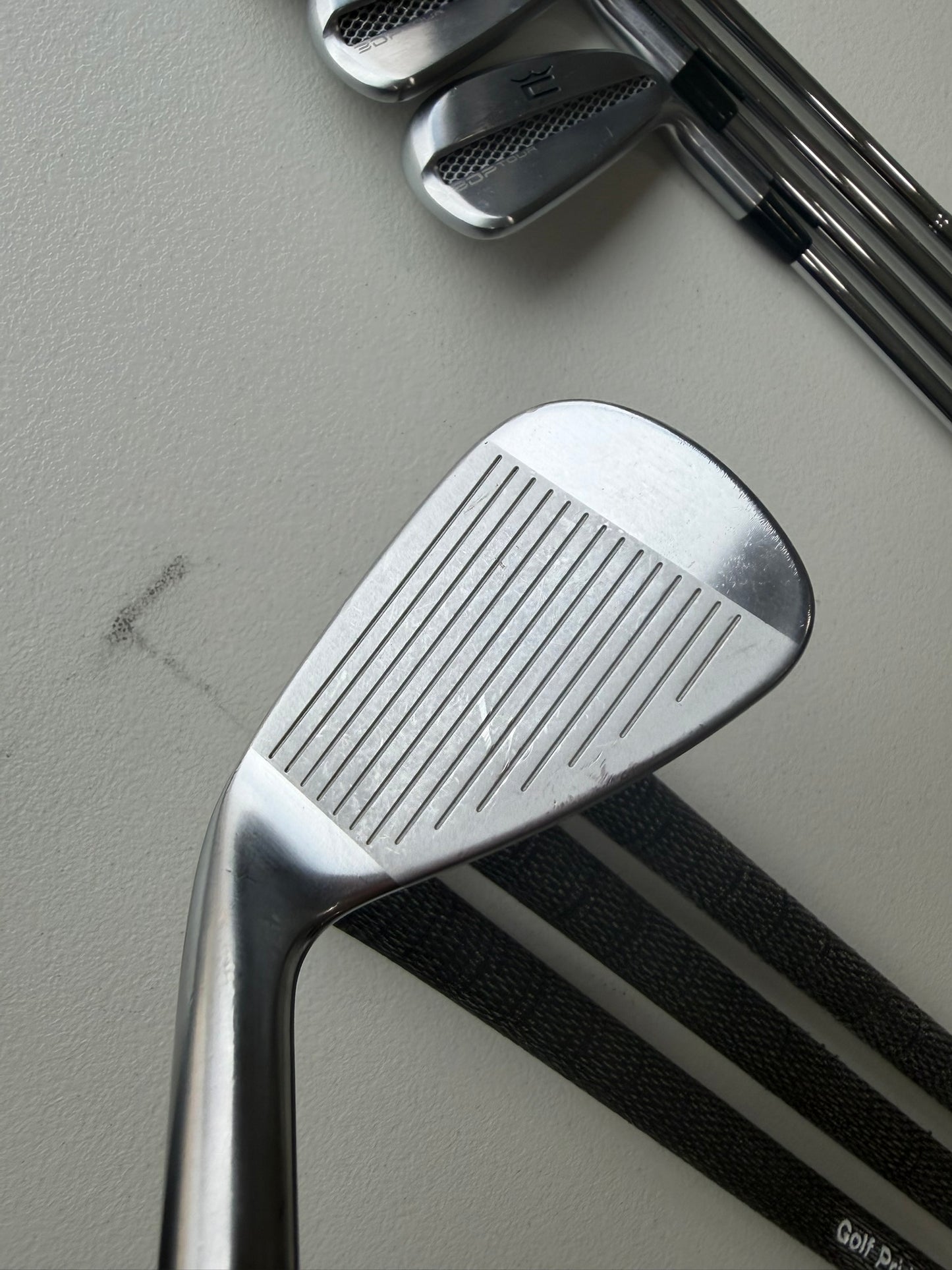 Photo of Cobra 3DP Tour Iron Set Stiff Flex Dg Mid 115 S300