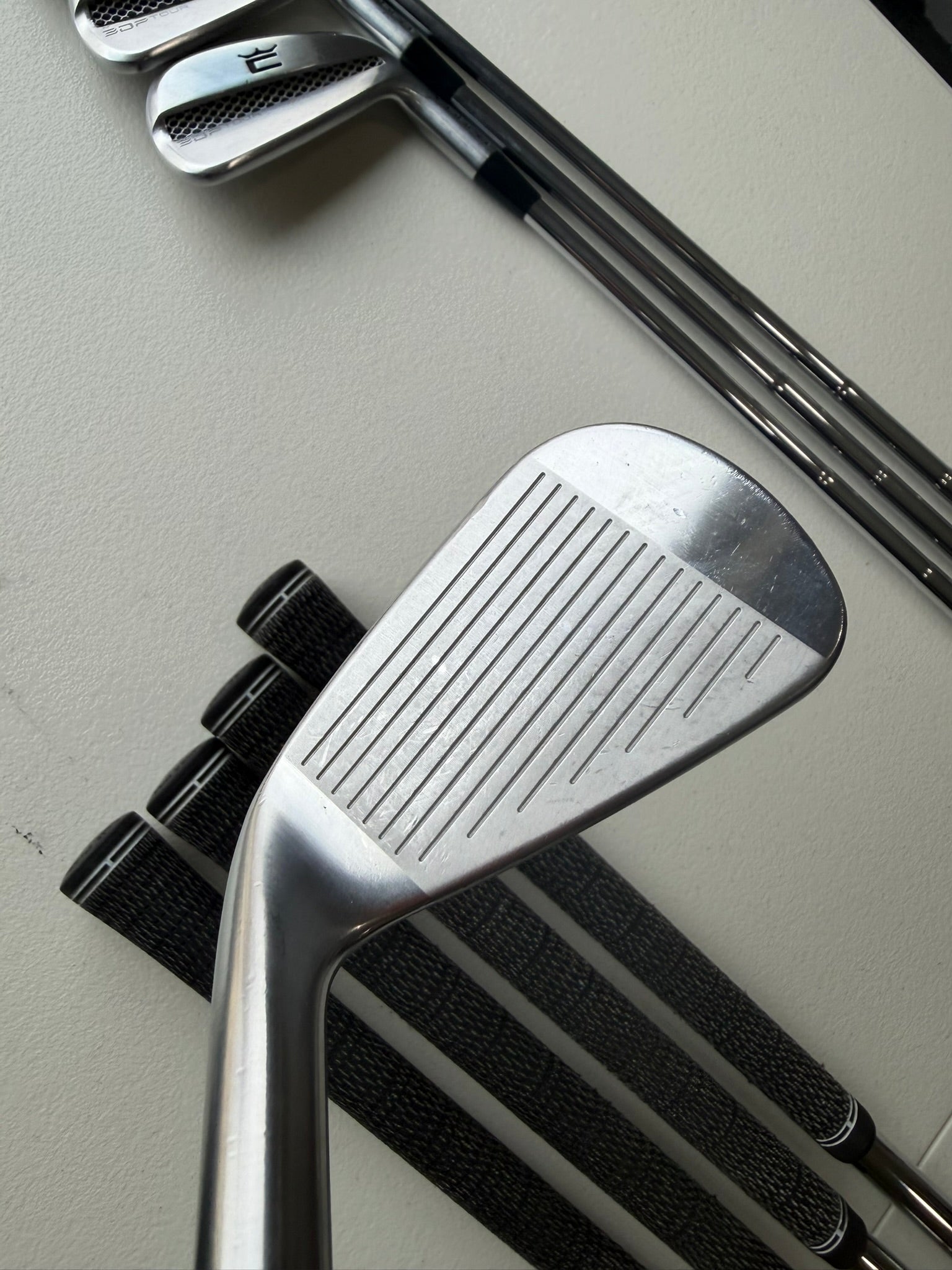 Photo of Cobra 3DP Tour Iron Set Stiff Flex Dg Mid 115 S300