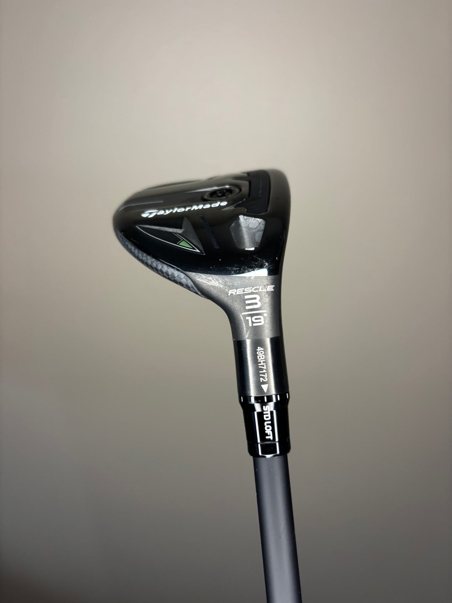 Taylormade Qi35 Rescue 3 Hybrid 19° Kai'li Blue HY 85 Stiff Flex 40.5″ MINT