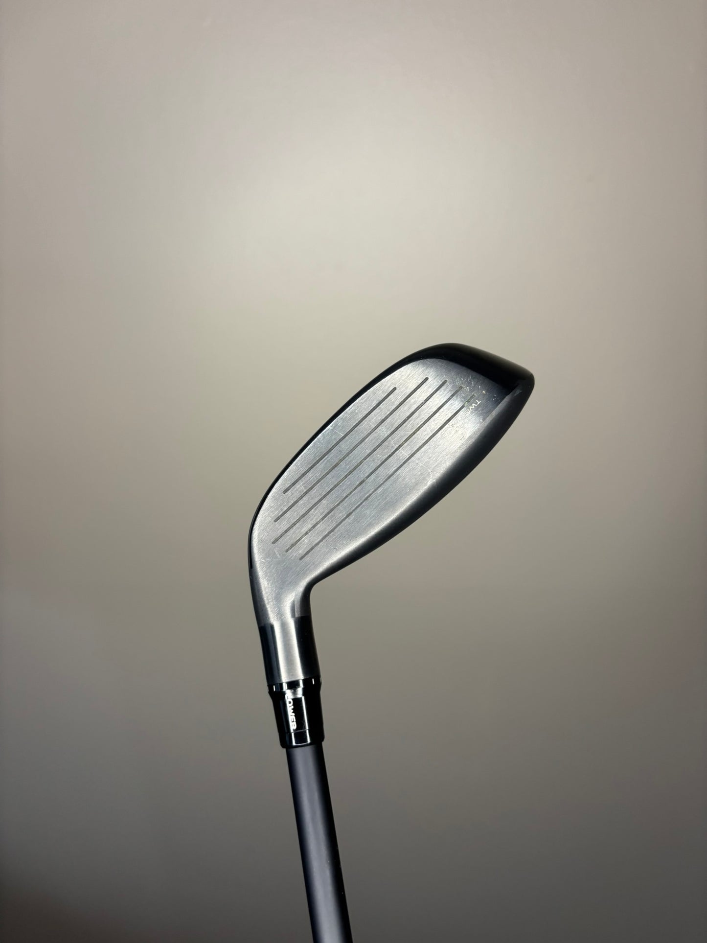 Taylormade Qi35 Rescue 2 Hybrid 17° Kai'li Blue HY 85 Stiff Flex 41″ MINT