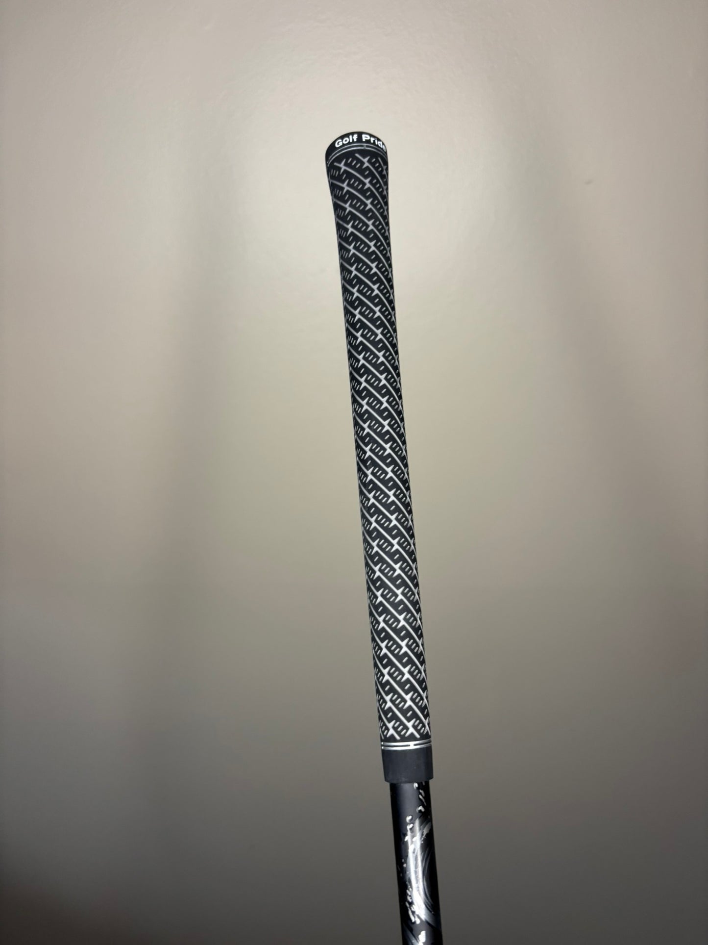 Taylormade Qi35 Rescue 2 Hybrid 17° Kai'li Blue HY 85 Stiff Flex 41″ MINT