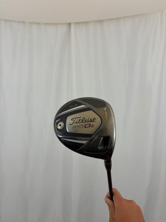 Titliest 910 D2 Driver 10.5° Diamana Regular Flex 44.5" +HC